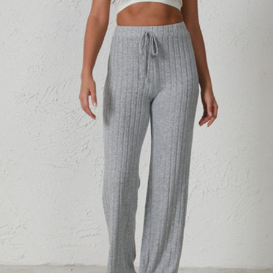 Pantalon Large Côtelé – Confort & Élégance