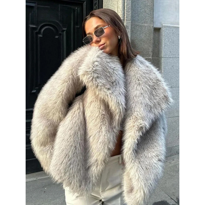 Manteau Vittoria en Fausse Fourrure – Élégance et Chaleur Assurée