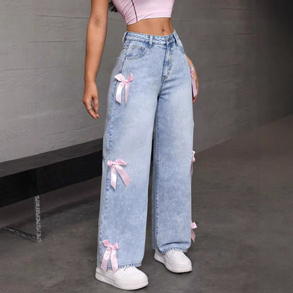 Jean Large – Détails Nœuds pour une Touche Féminine